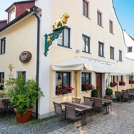 Hotel Zum Loewen Weißenhorn Buitenkant foto